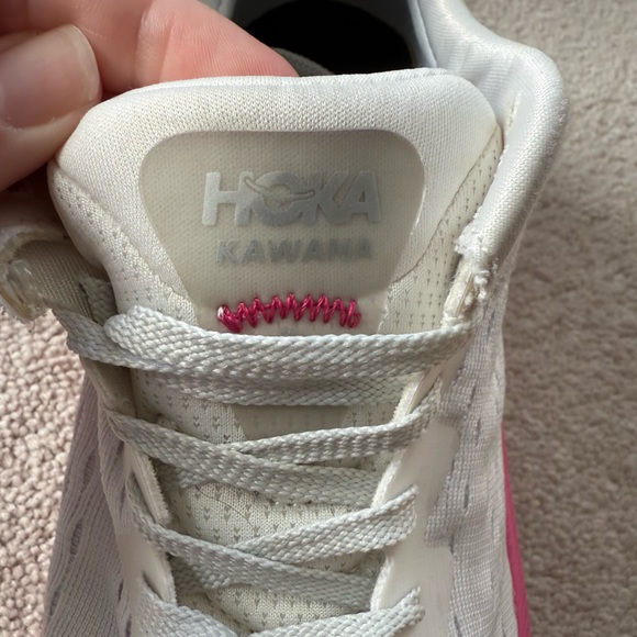 Hoka Kawana - Picture 4 of 6